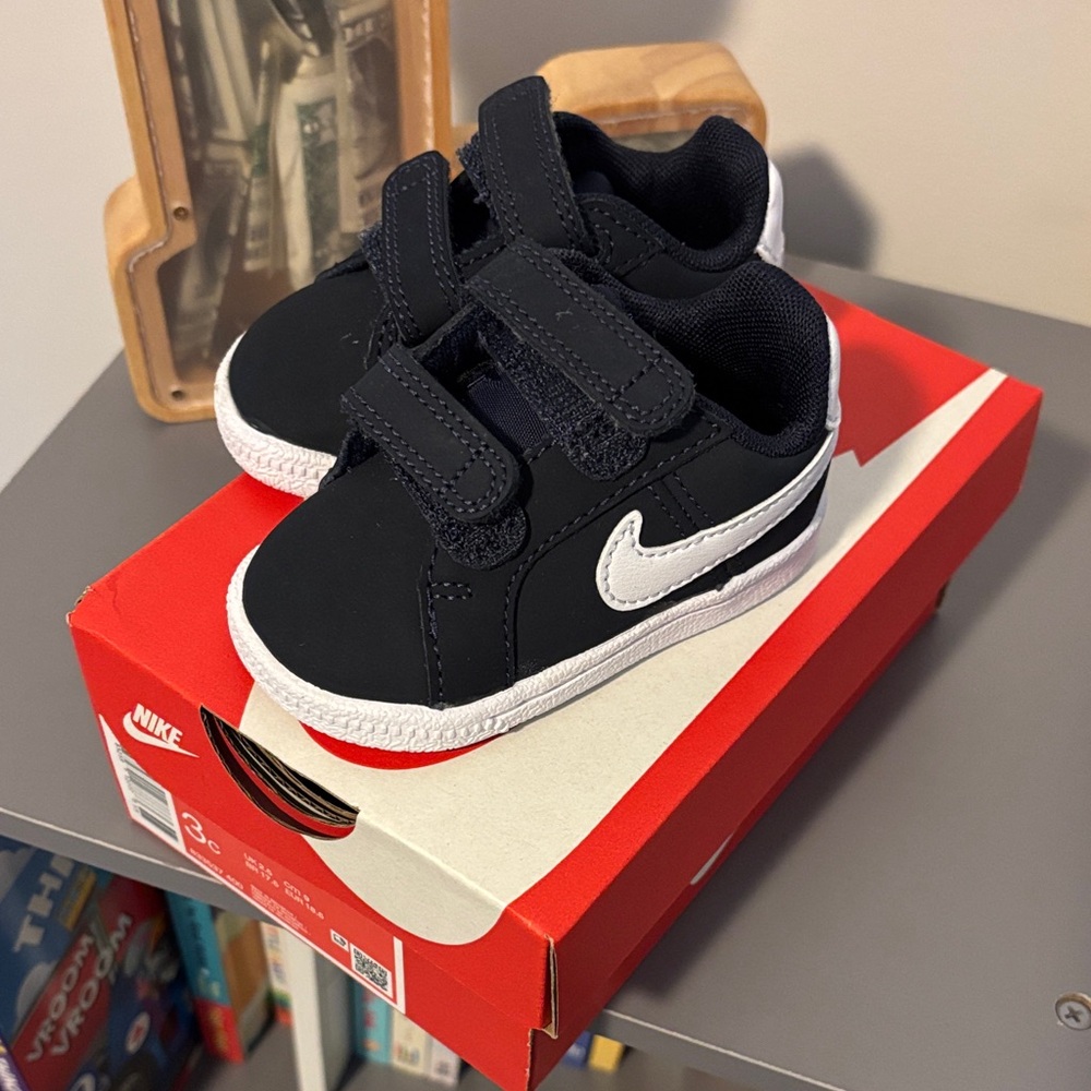 Nike Sneakers with Velcro Straps